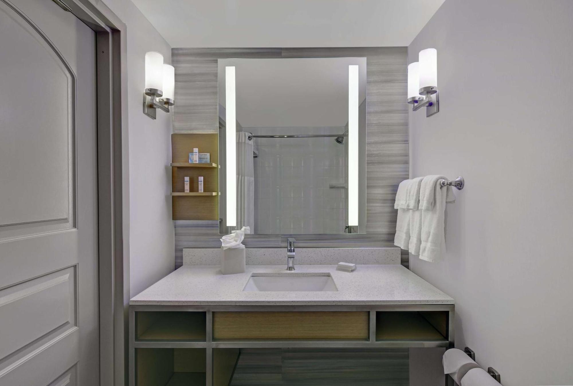 Hotel Hilton Garden Hamilton 3*